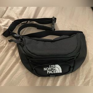 The North Face Crescent Belt Bag
